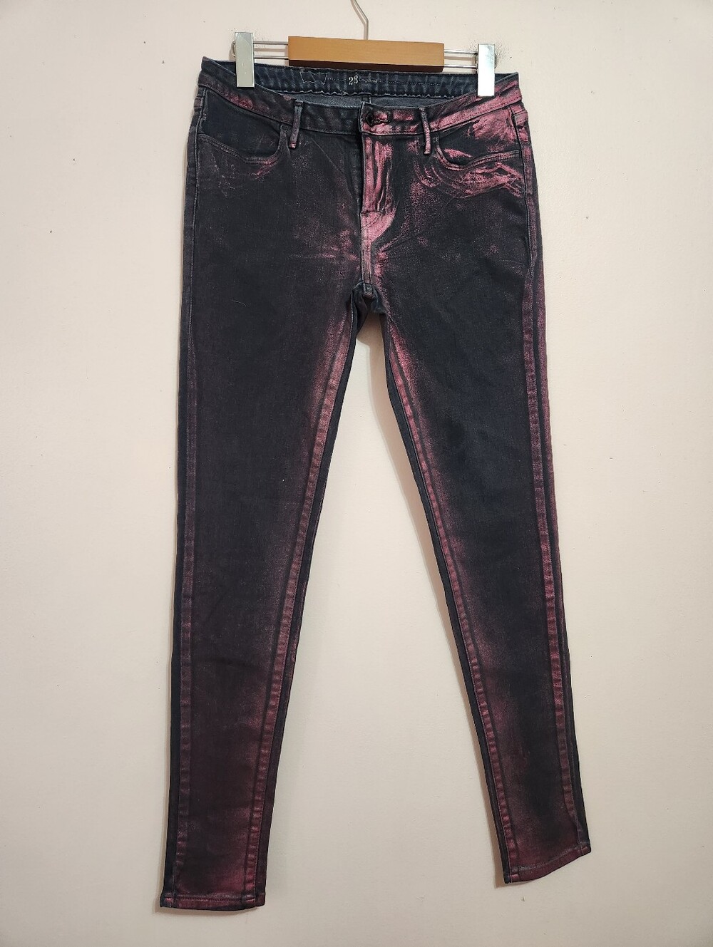 Levi's Pink Metallic Foil Coated Denim Leggings Jeans Y2K Grunge Indie Sleaze 28